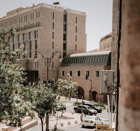 Mamilla View- Suites & Apt Hotel Yerusalem Bagian luar foto