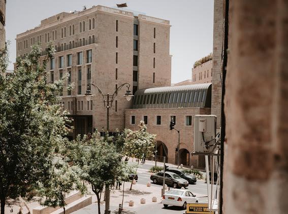 Mamilla View- Suites & Apt Hotel Yerusalem Bagian luar foto