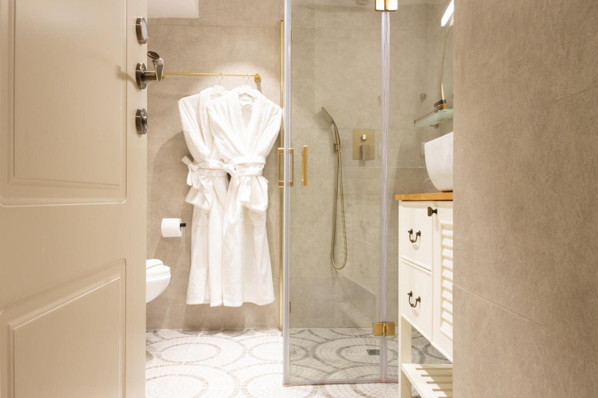 Mamilla View- Suites & Apt Hotel Yerusalem Bagian luar foto