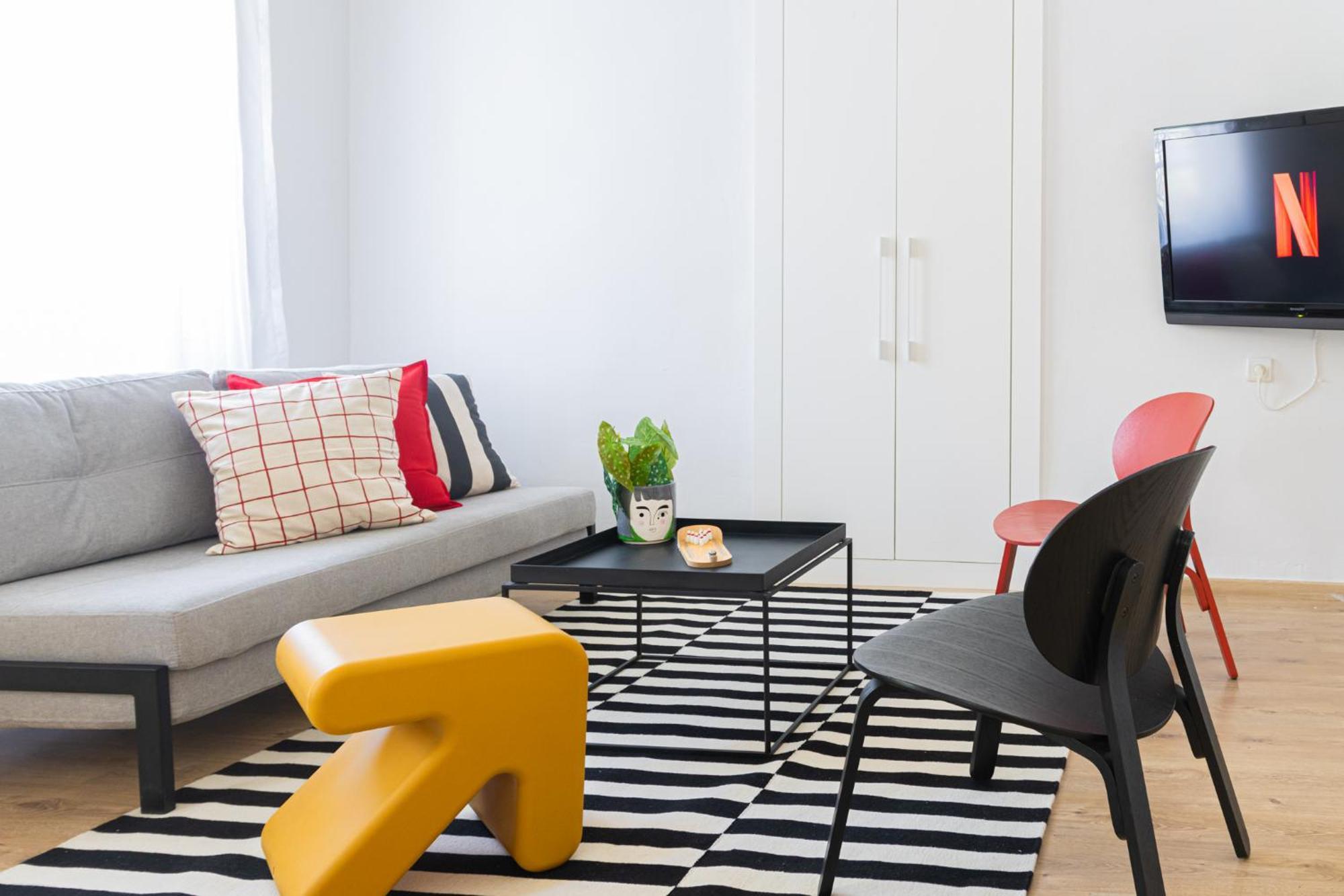 Mamilla View- Suites & Apt Hotel Yerusalem Bagian luar foto
