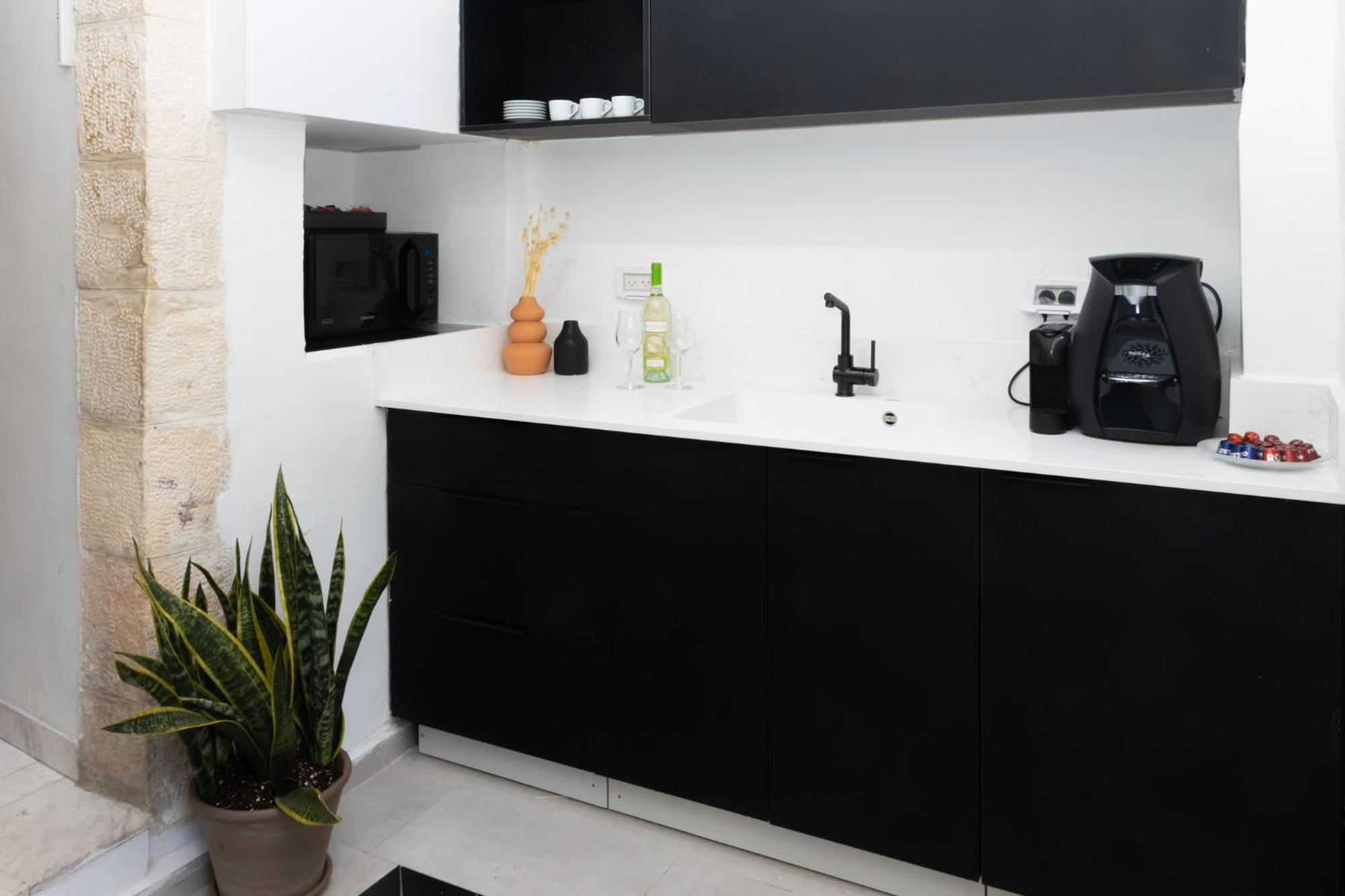 Mamilla View- Suites & Apt Hotel Yerusalem Ruang foto